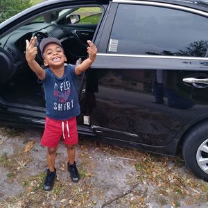 Meet your Posher, Leroy